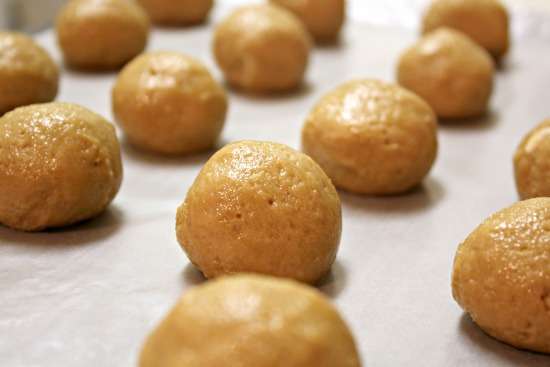 Gingerbread Oreo Truffles