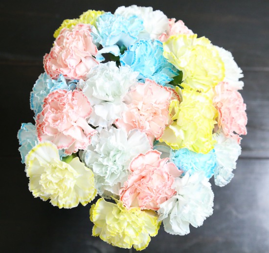 Great project for kids - spring Bouquet with flowers colored with food coloring.jpg